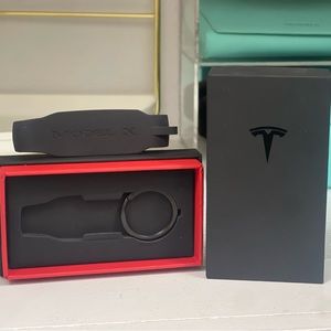 Tesla Model X Silicone Key Fob Holder with Box